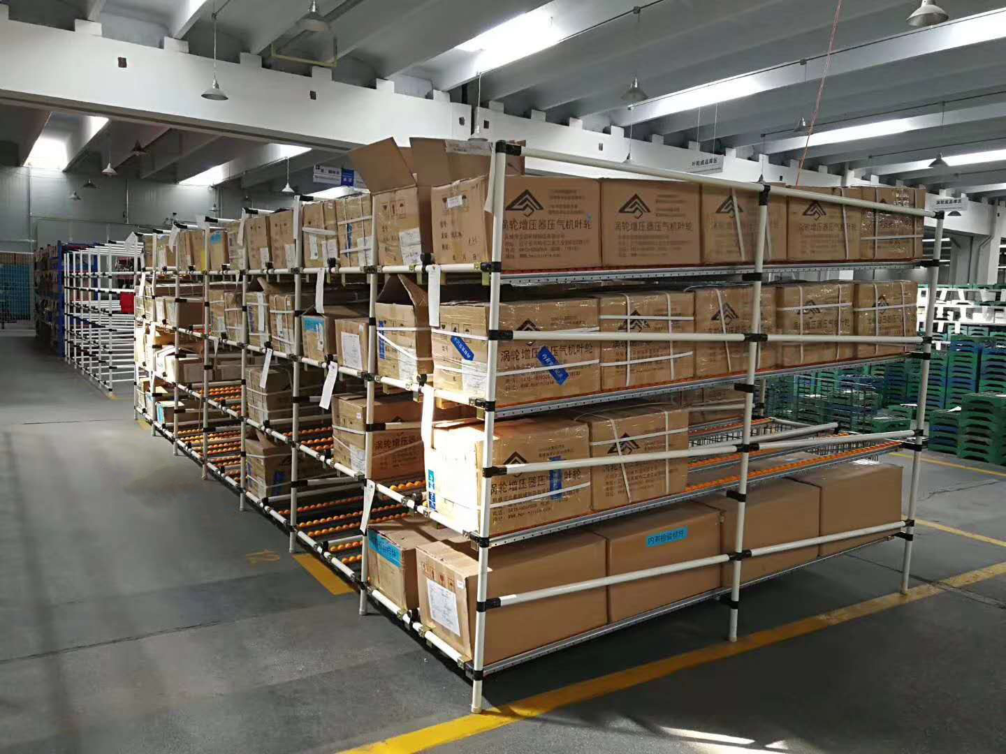 Essential for Industrial Enterprises - Smooth Sliding Bar Shelves(图1)